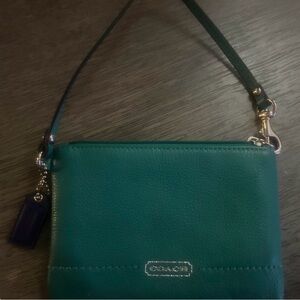 Teal Coach Clutch